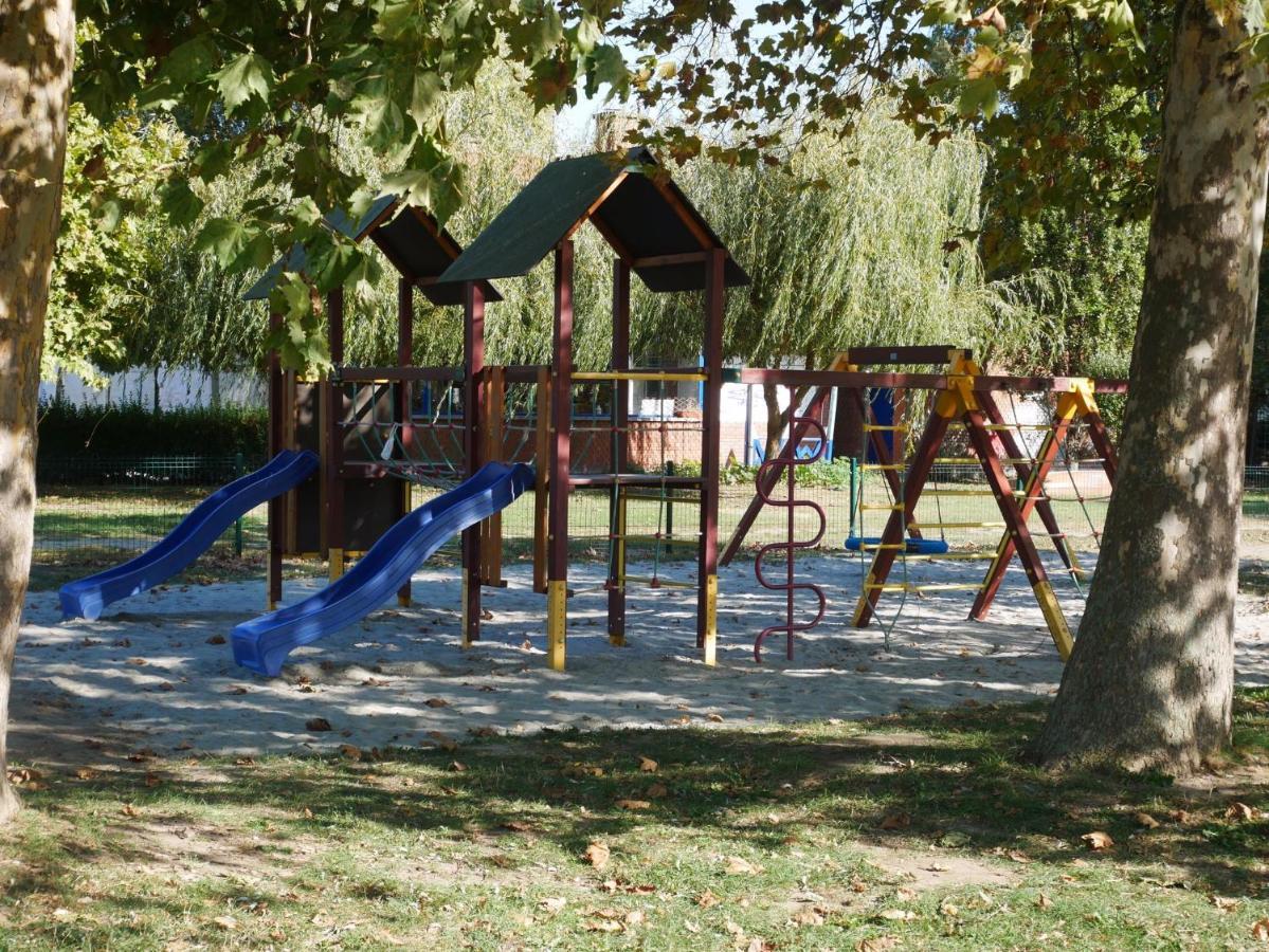 Apartment In Balatonlelle 40765 Dış mekan fotoğraf