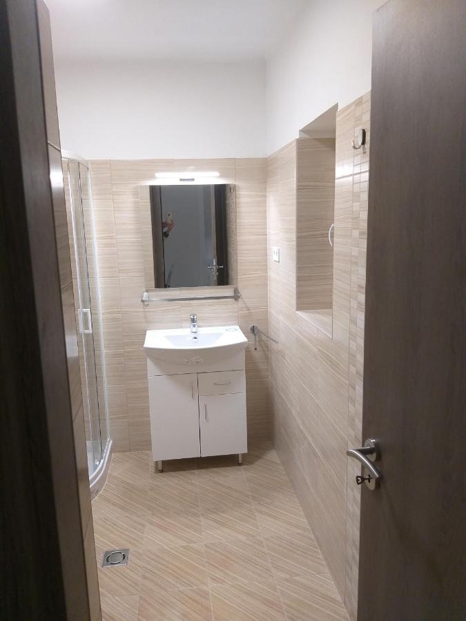 Apartment In Balatonlelle 40765 Dış mekan fotoğraf